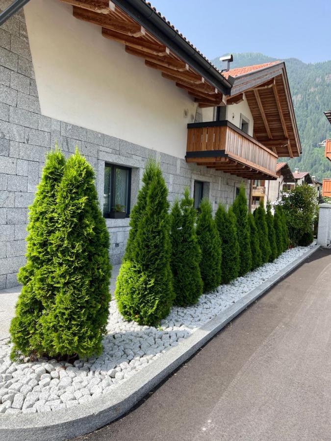B&B Casa Il Sasso Pinzolo Esterno foto
