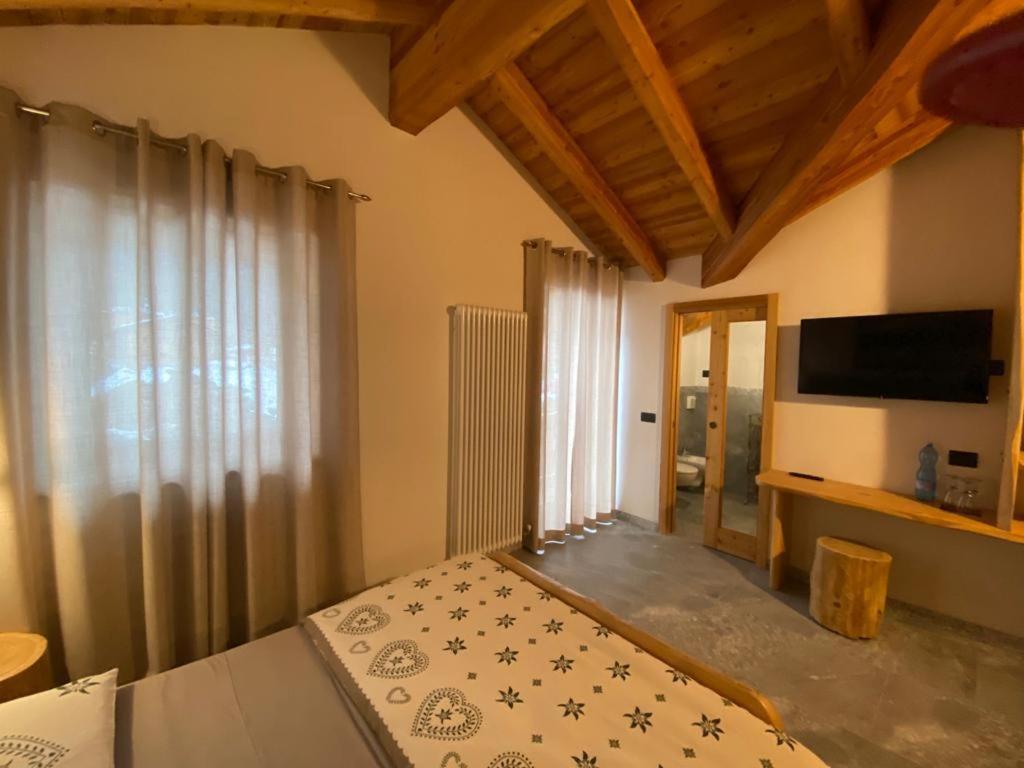 B&B Casa Il Sasso Pinzolo Esterno foto
