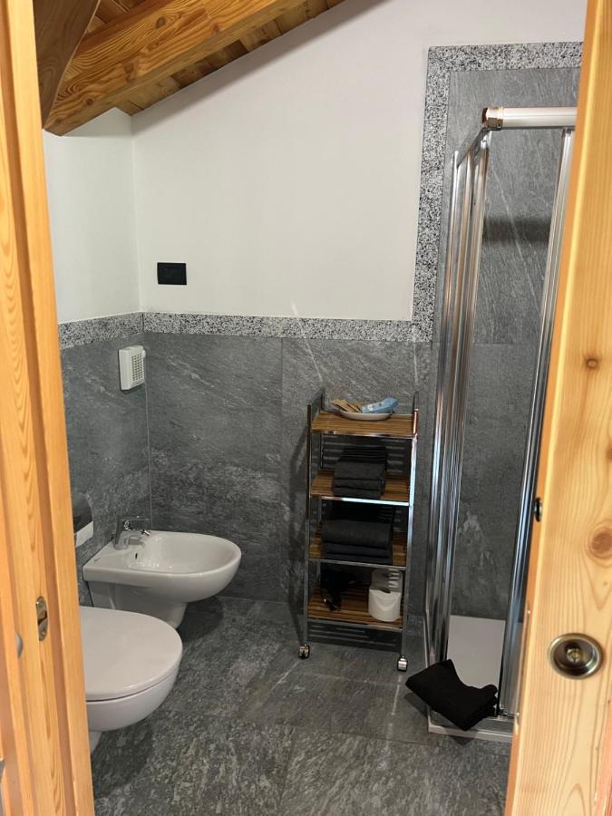 B&B Casa Il Sasso Pinzolo Esterno foto